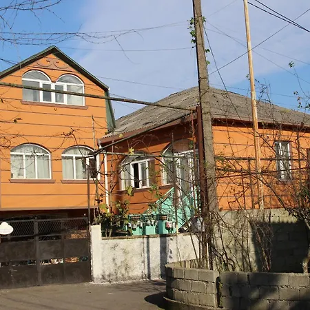 Family Hotel Twins Batumi Exterior photo